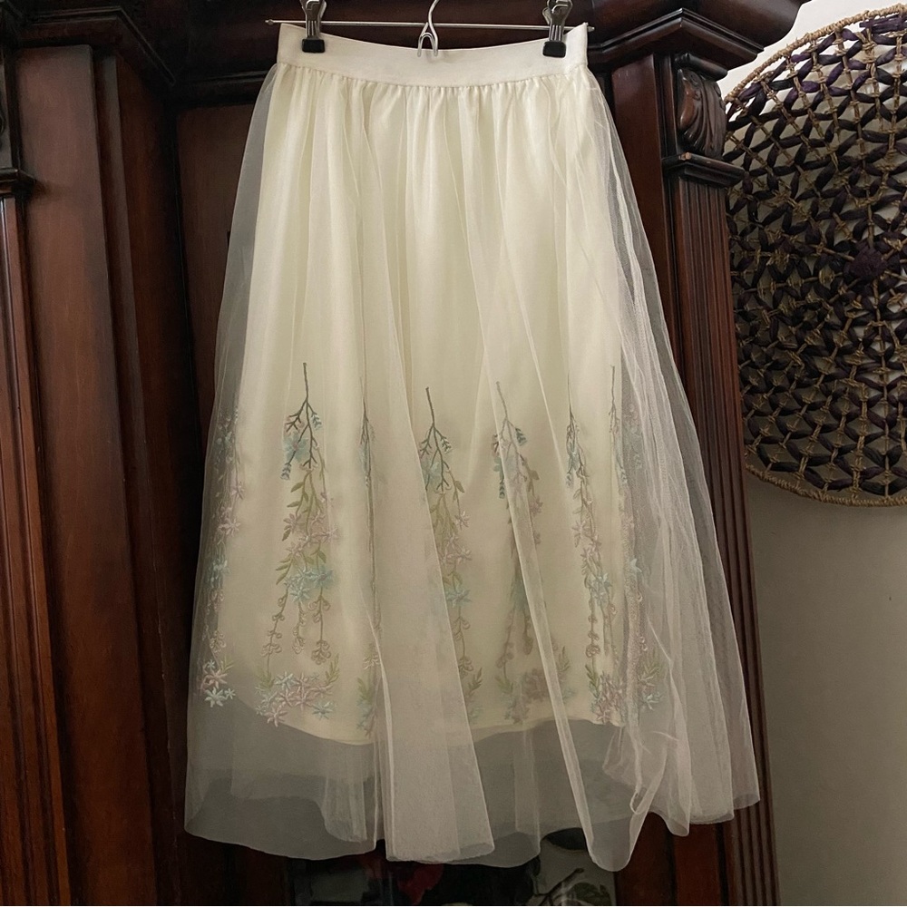 Floral Embroidered Mesh Layered Midi Skirt sz S Fairy Cottage Festival Whimsy